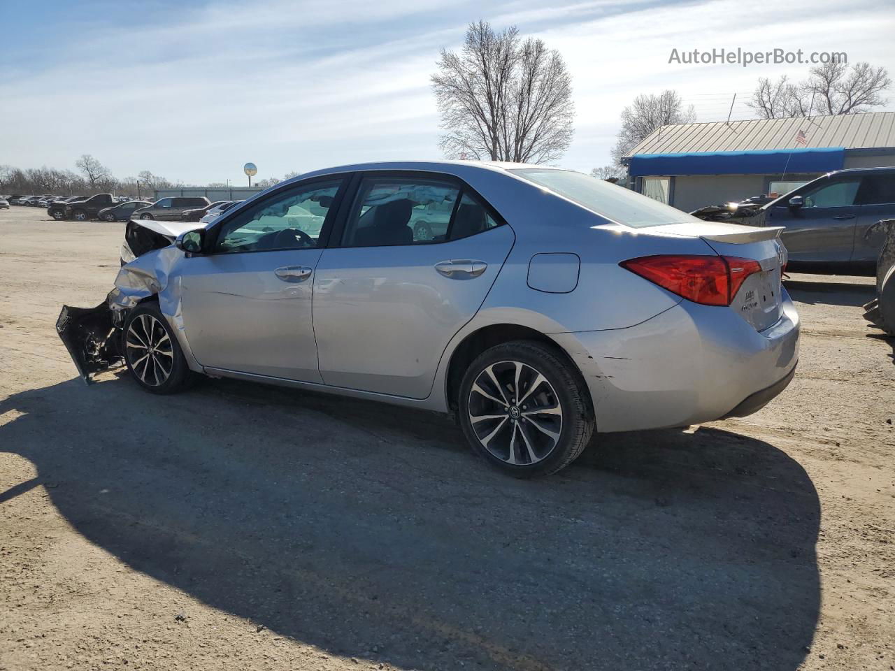 2017 Toyota Corolla L Silver vin: 5YFBURHE9HP647290