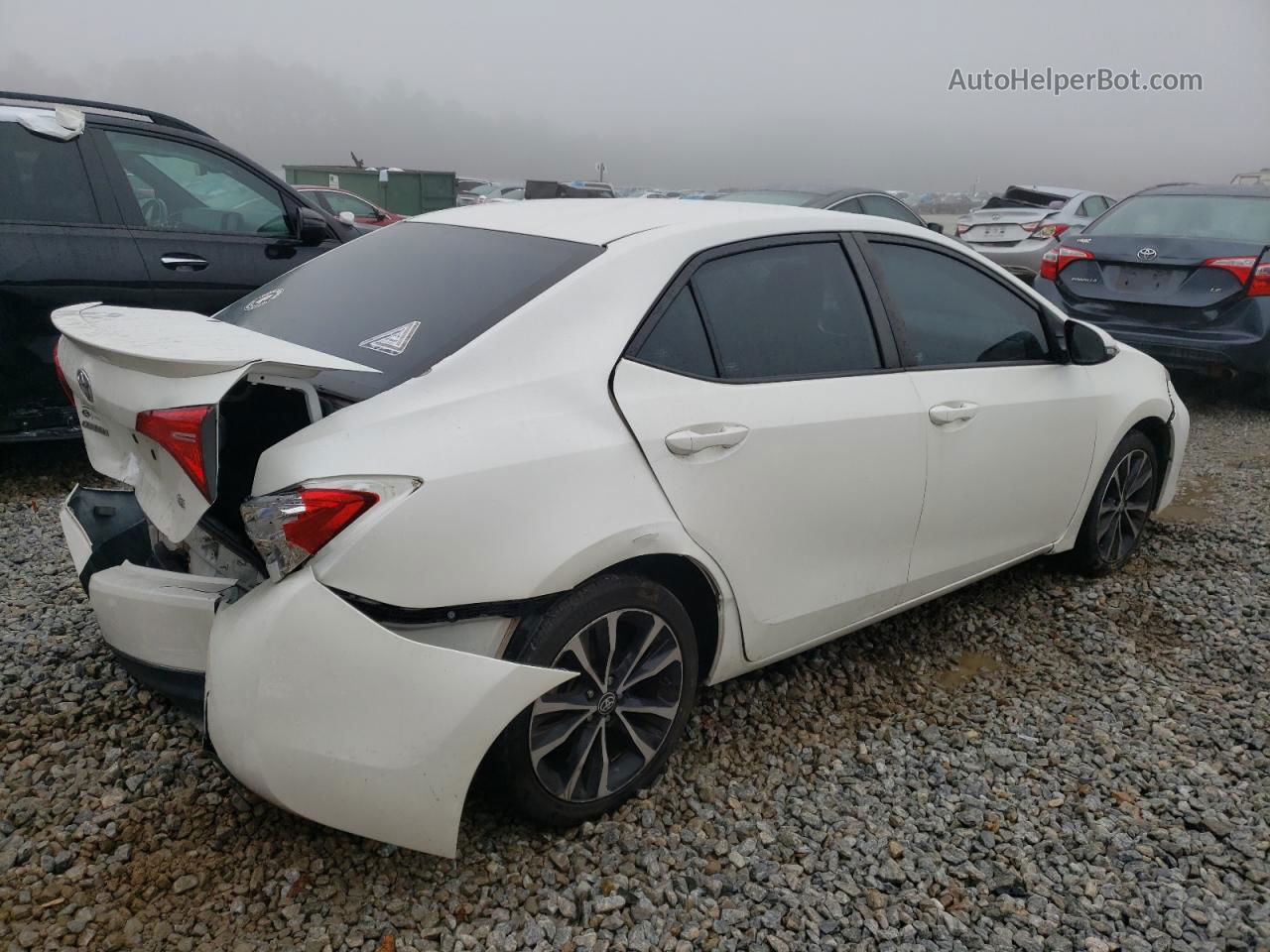 2017 Toyota Corolla L White vin: 5YFBURHE9HP650948