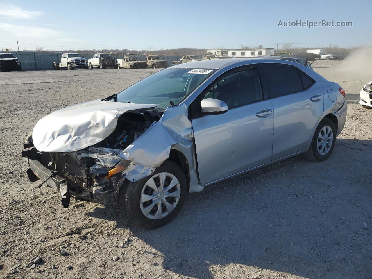 2017 Toyota Corolla L Серебряный vin: 5YFBURHE9HP667281