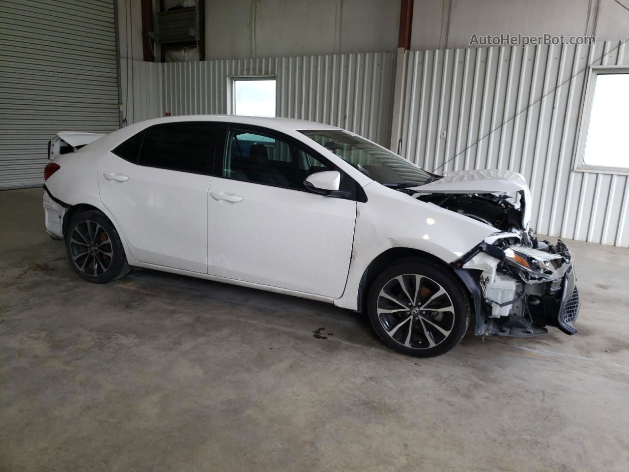 2017 Toyota Corolla L White vin: 5YFBURHE9HP729987