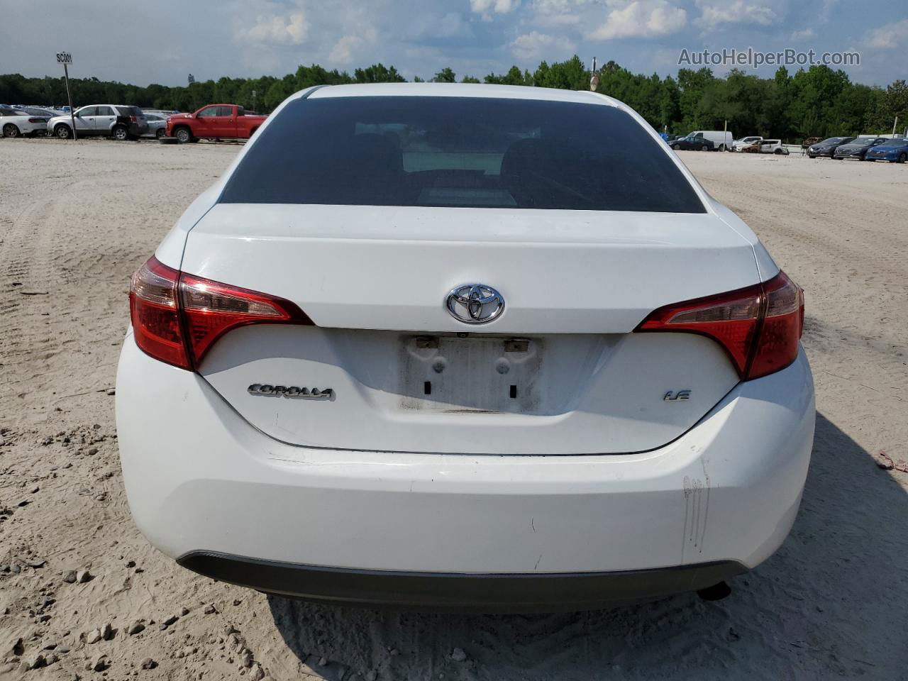 2019 Toyota Corolla L White vin: 5YFBURHE9KP863972