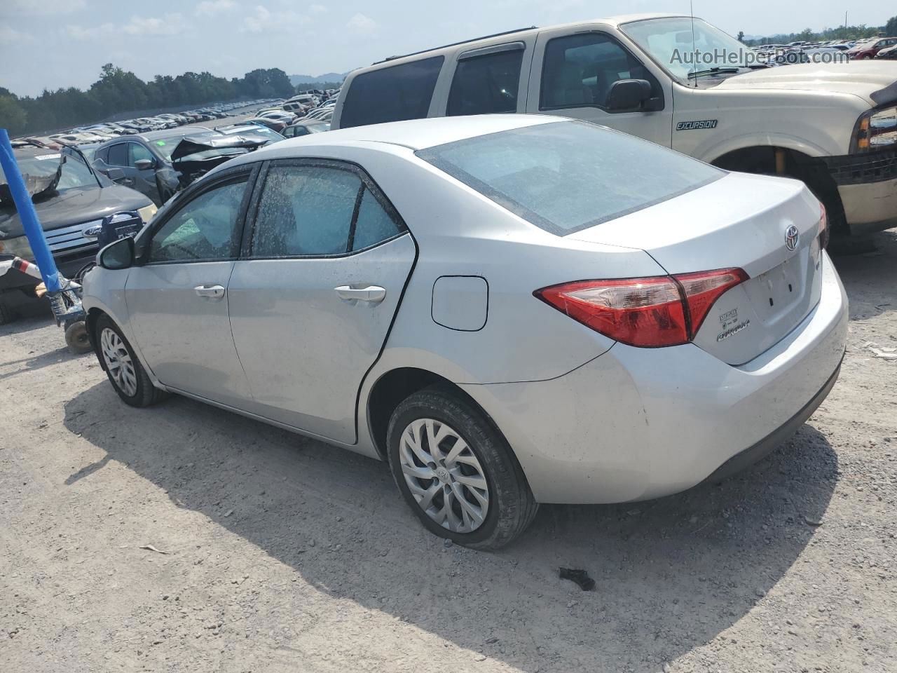 2019 Toyota Corolla L Silver vin: 5YFBURHE9KP902320