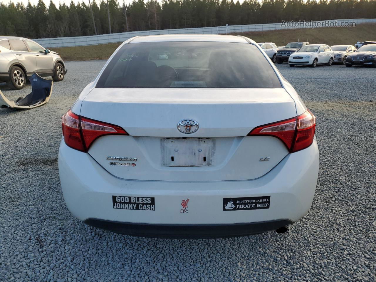 2019 Toyota Corolla L White vin: 5YFBURHE9KP939755