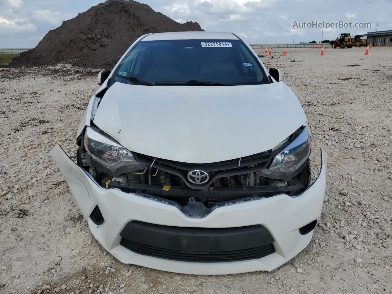 2014 Toyota Corolla L Белый vin: 5YFBURHEXEP038690