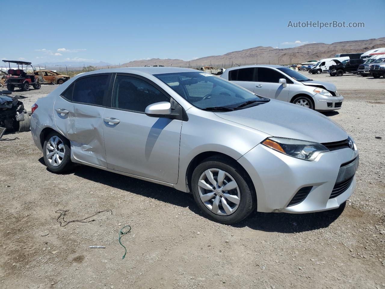 2014 Toyota Corolla L Silver vin: 5YFBURHEXEP159929