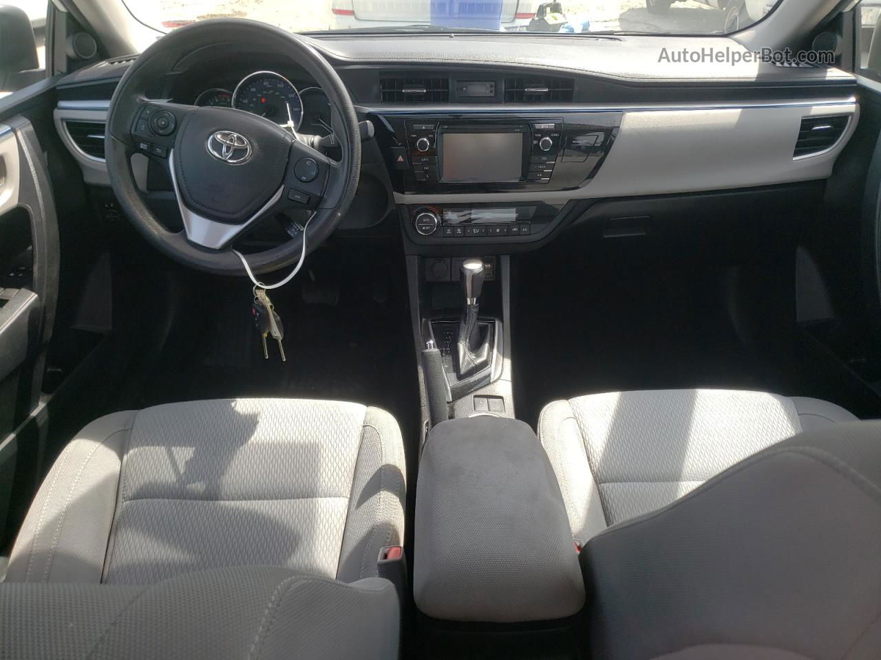 2015 Toyota Corolla L White vin: 5YFBURHEXFP346718