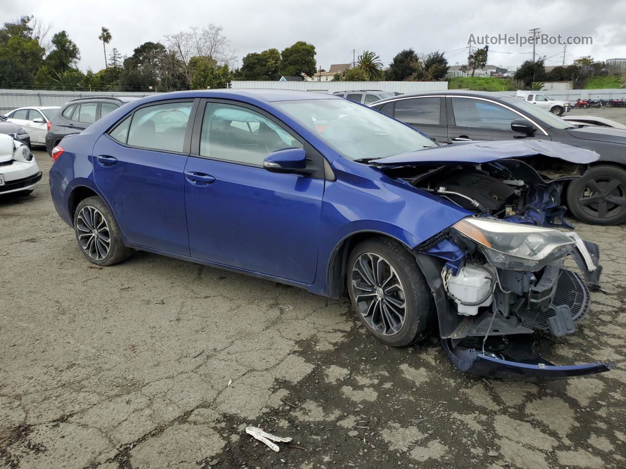 2016 Toyota Corolla L Blue vin: 5YFBURHEXGP474460