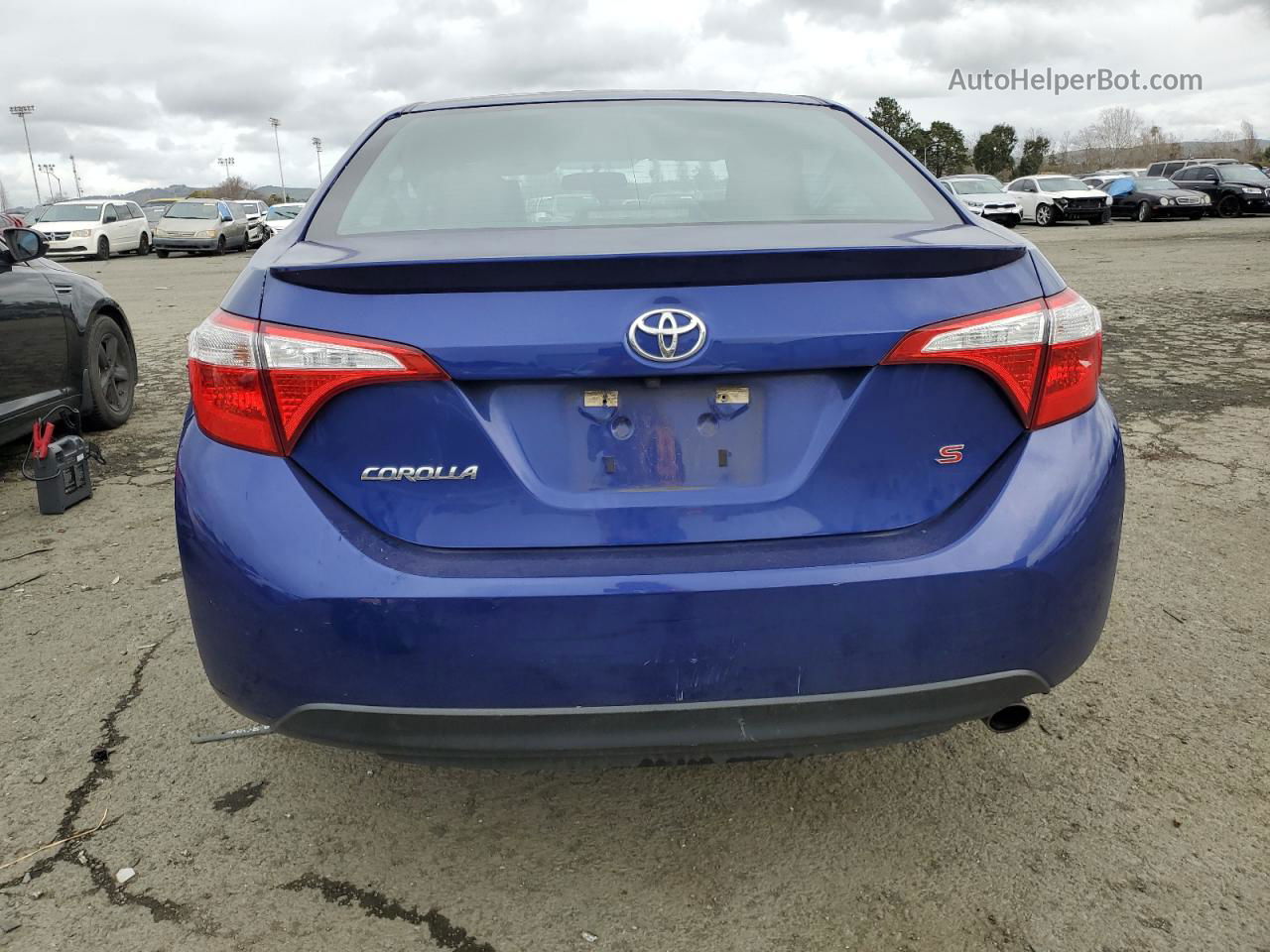 2016 Toyota Corolla L Blue vin: 5YFBURHEXGP474460