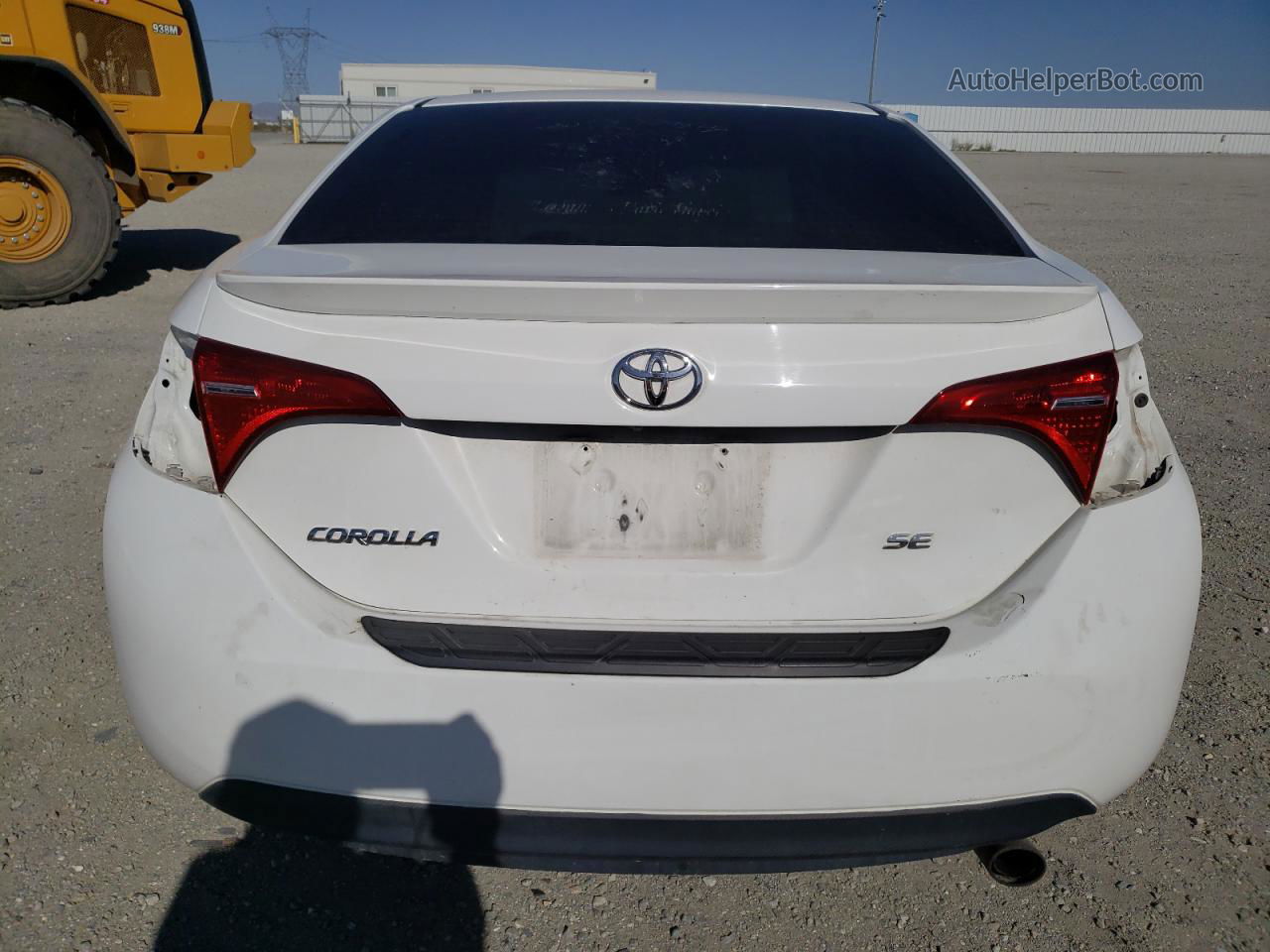 2017 Toyota Corolla L White vin: 5YFBURHEXHP660839