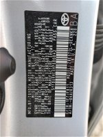 2017 Toyota Corolla L Silver vin: 5YFBURHEXHP686843