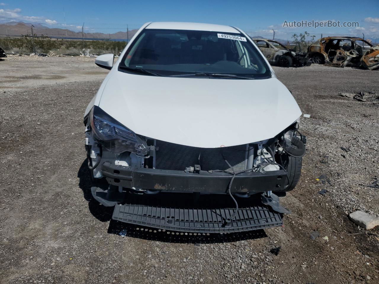 2019 Toyota Corolla L White vin: 5YFBURHEXKP868775