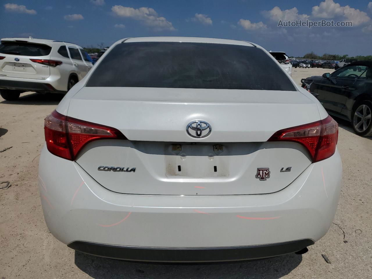 2019 Toyota Corolla L Белый vin: 5YFBURHEXKP878772