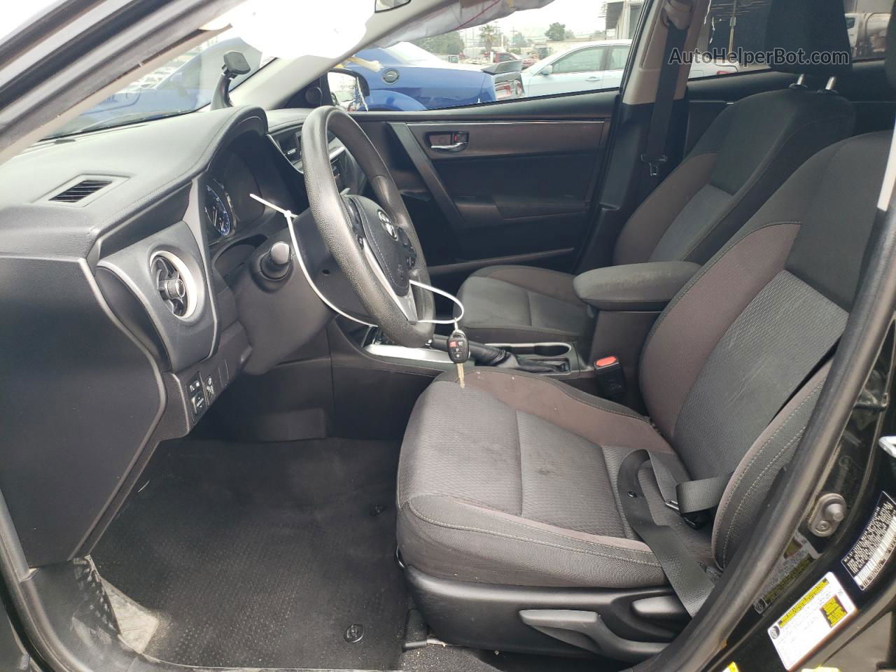 2019 Toyota Corolla L Black vin: 5YFBURHEXKP924438