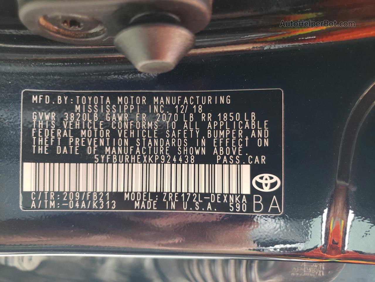 2019 Toyota Corolla L Черный vin: 5YFBURHEXKP924438