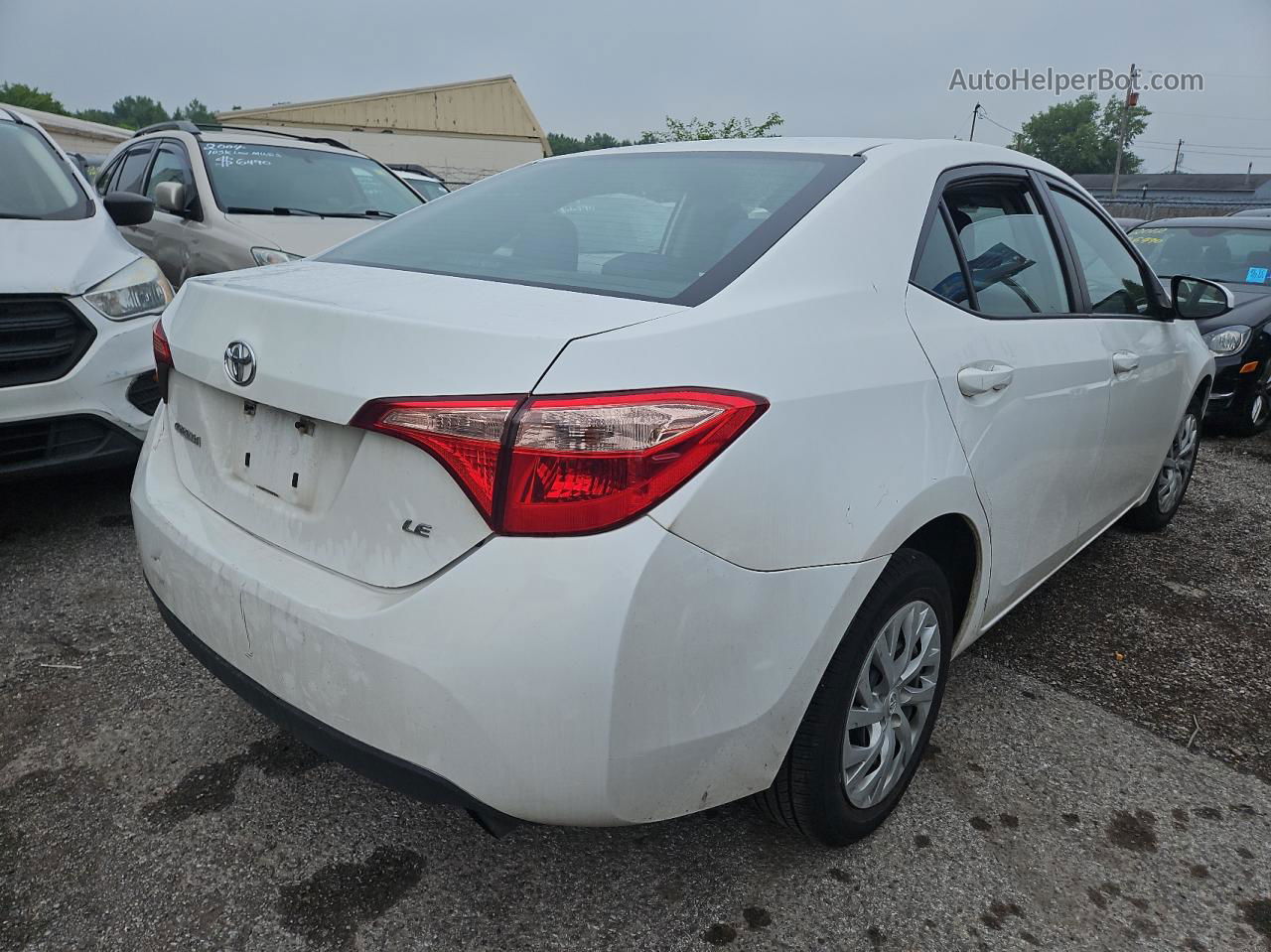 2019 Toyota Corolla L White vin: 5YFBURHEXKP939683