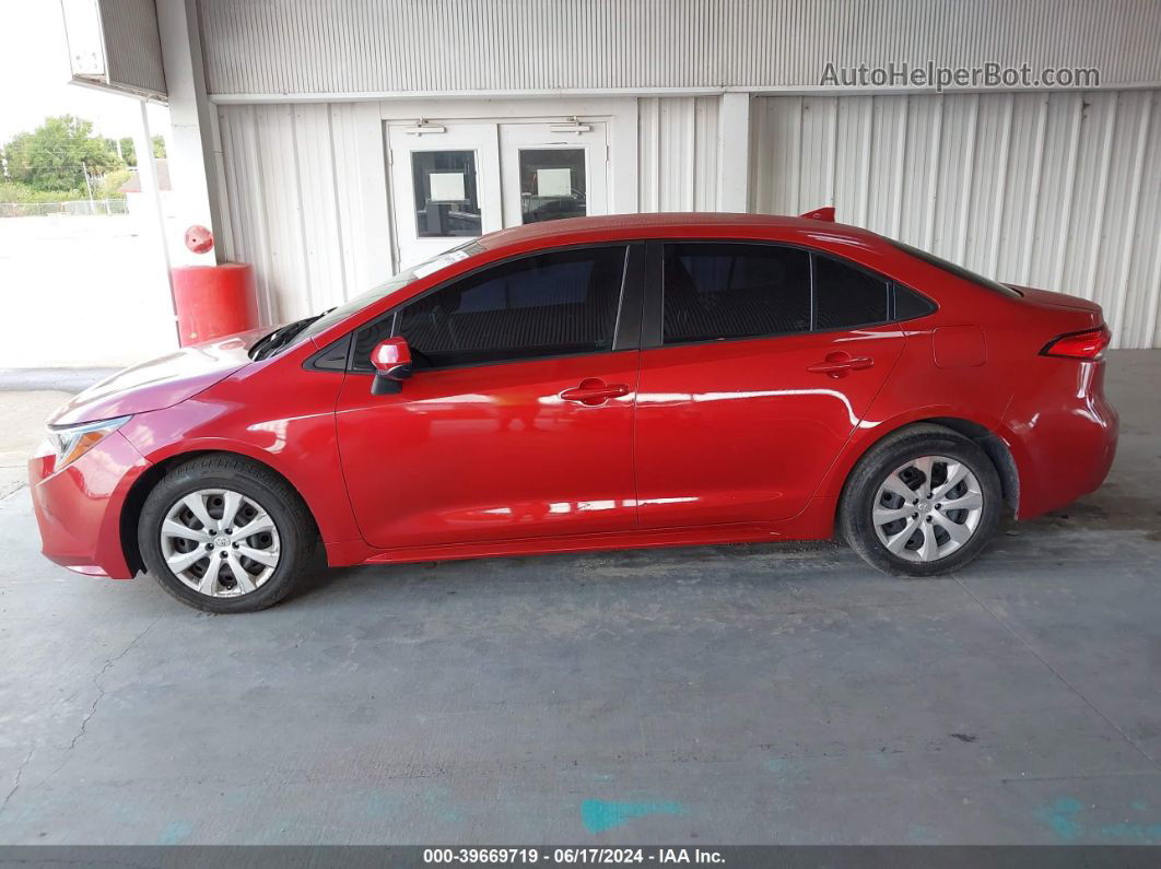 2021 Toyota Corolla Le Red vin: 5YFEPMAE0MP151869