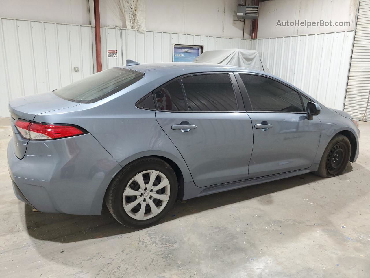 2021 Toyota Corolla Le Blue vin: 5YFEPMAE1MP177557