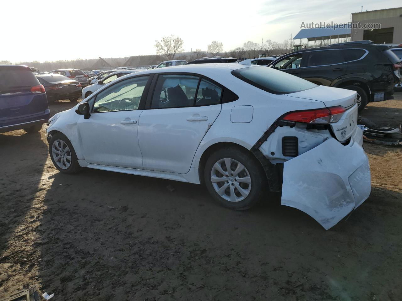 2021 Toyota Corolla Le Белый vin: 5YFEPMAE1MP219371