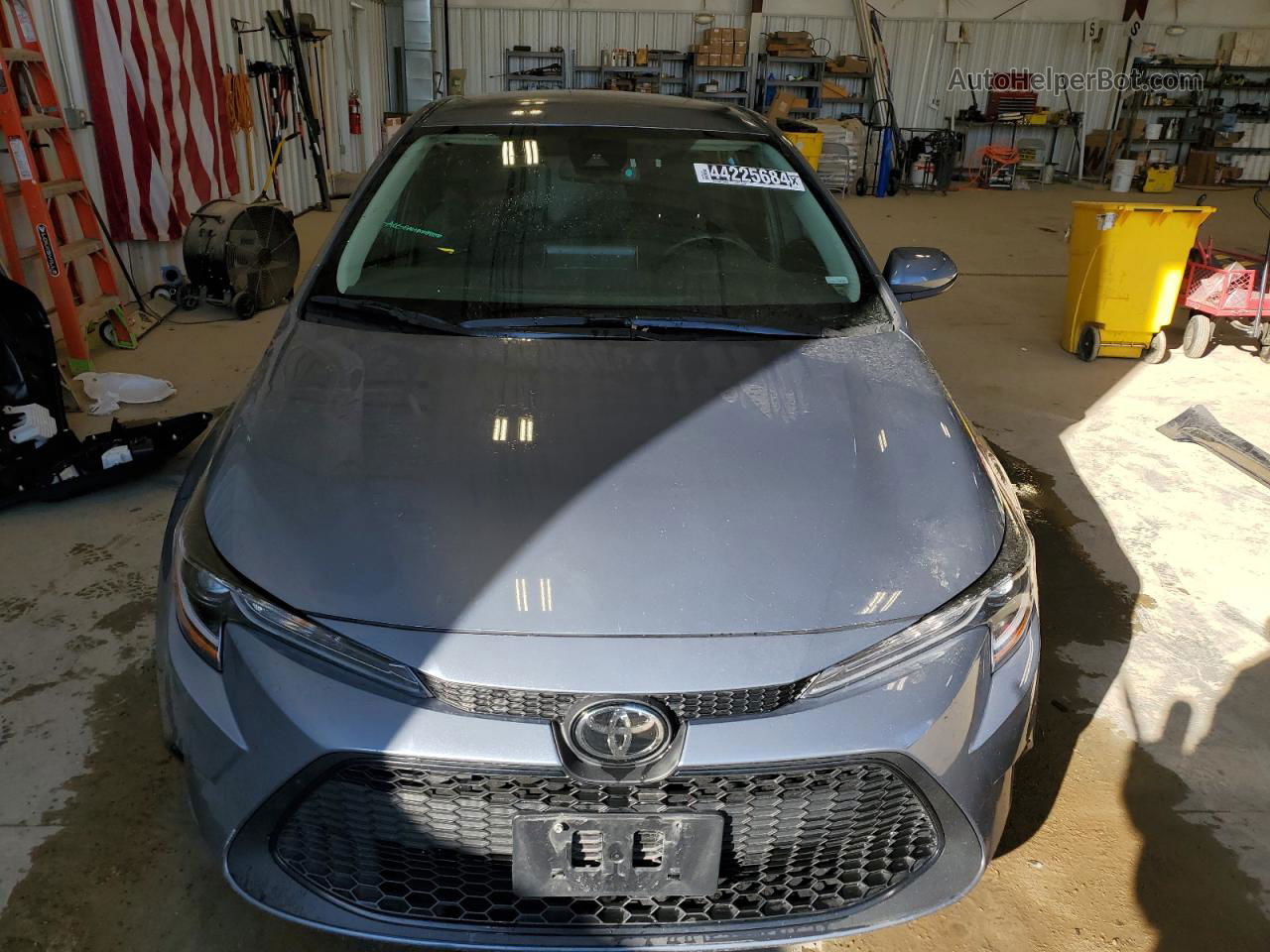 2021 Toyota Corolla Le Gray vin: 5YFEPMAE1MP246330