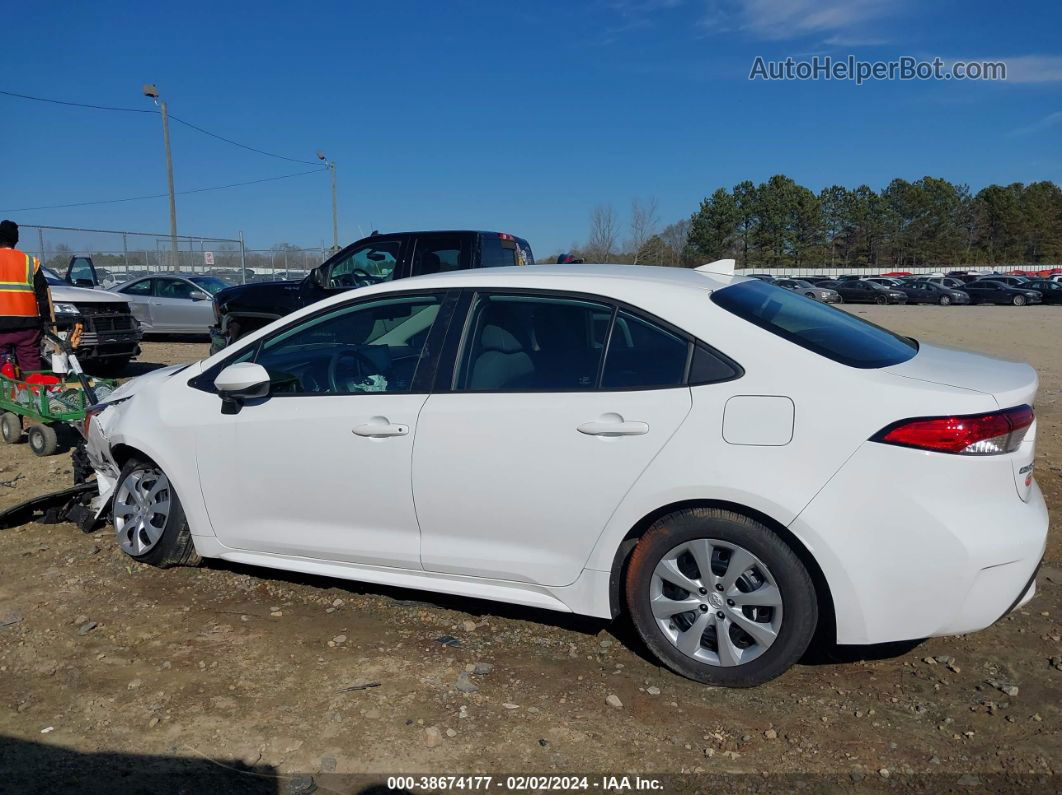 2021 Toyota Corolla Le White vin: 5YFEPMAE2MP179477