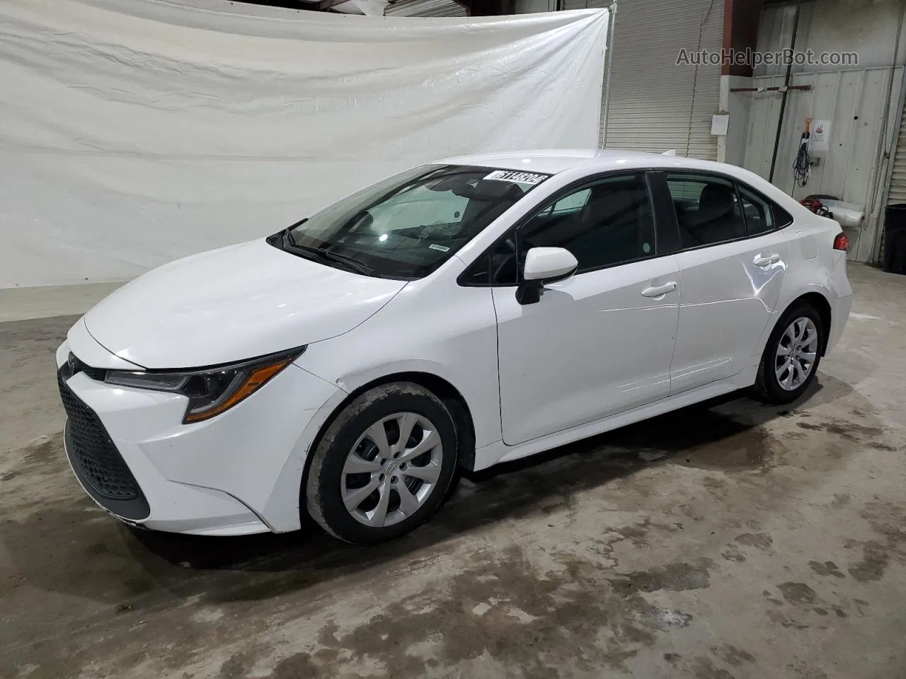 2021 Toyota Corolla Le White vin: 5YFEPMAE2MP208122