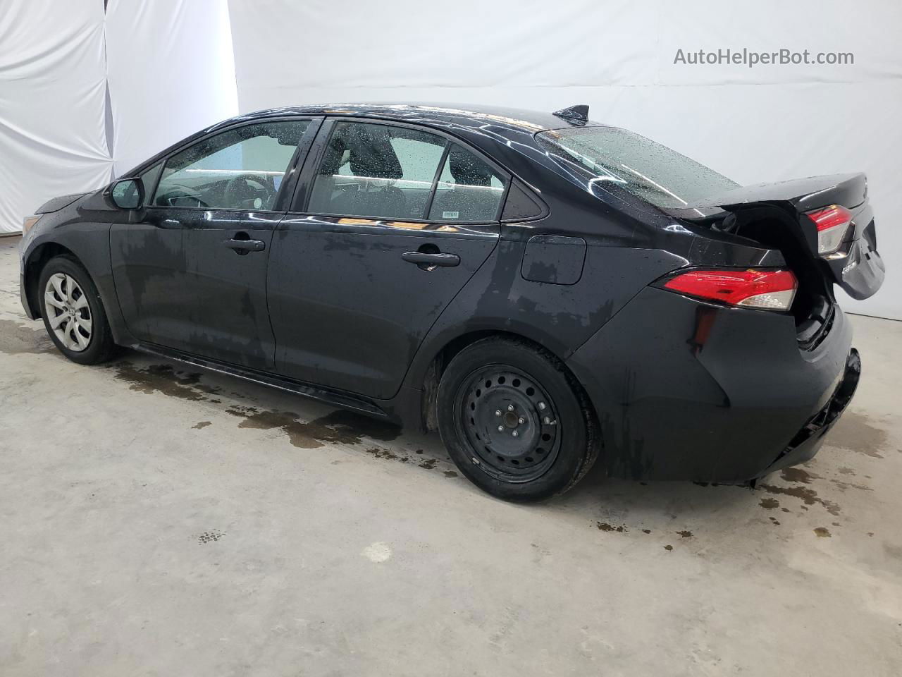 2021 Toyota Corolla Le Черный vin: 5YFEPMAE2MP231402