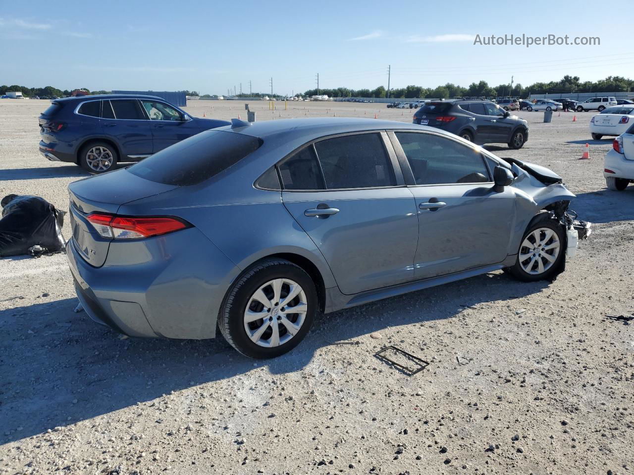 2021 Toyota Corolla Le Синий vin: 5YFEPMAE4MP194675