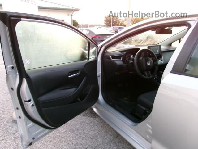 2021 Toyota Corolla Le Silver vin: 5YFEPMAE5MP215307