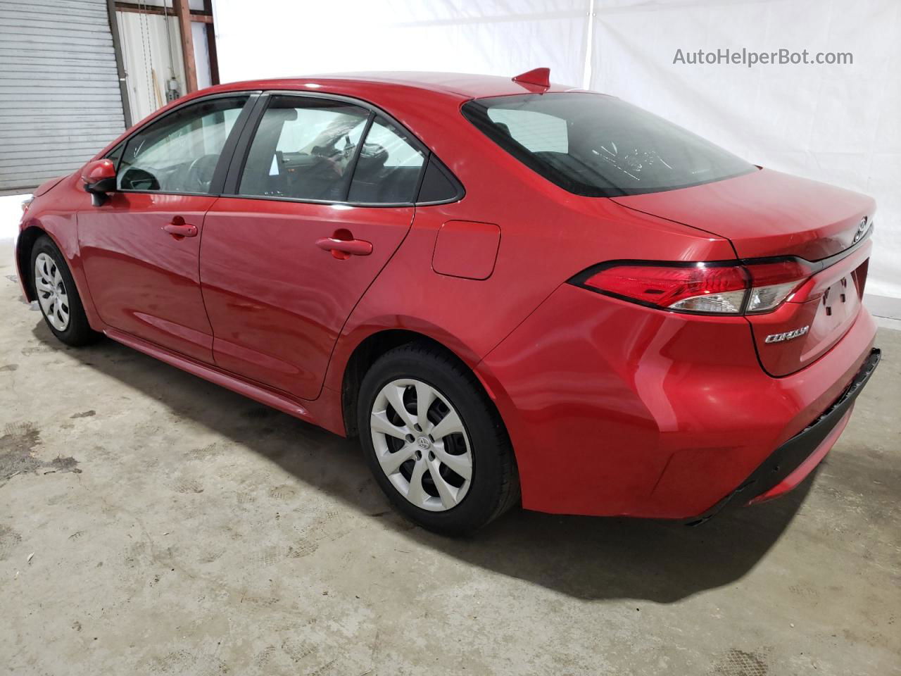 2021 Toyota Corolla Le Red vin: 5YFEPMAE6MP224274