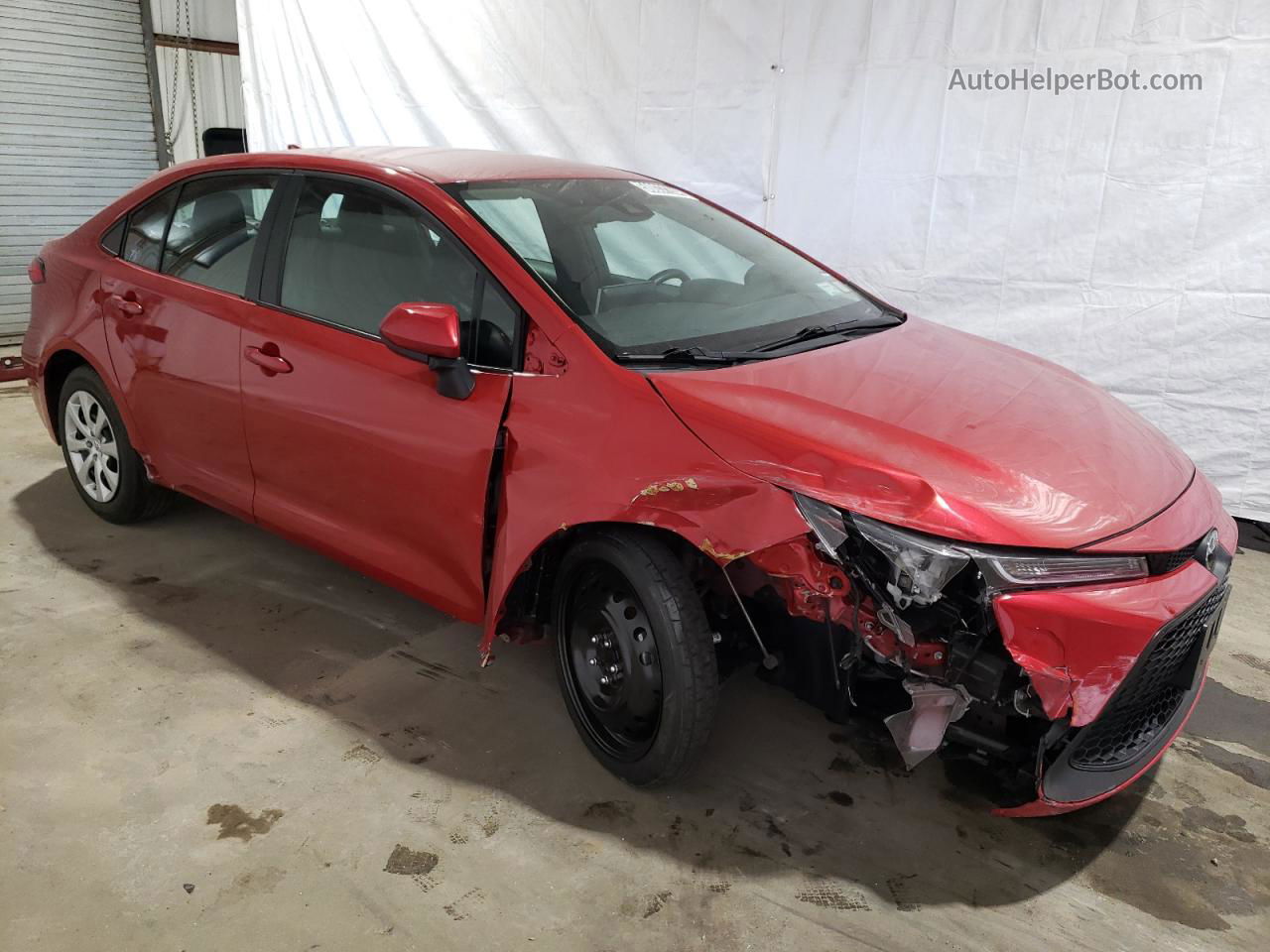 2021 Toyota Corolla Le Red vin: 5YFEPMAE6MP224274