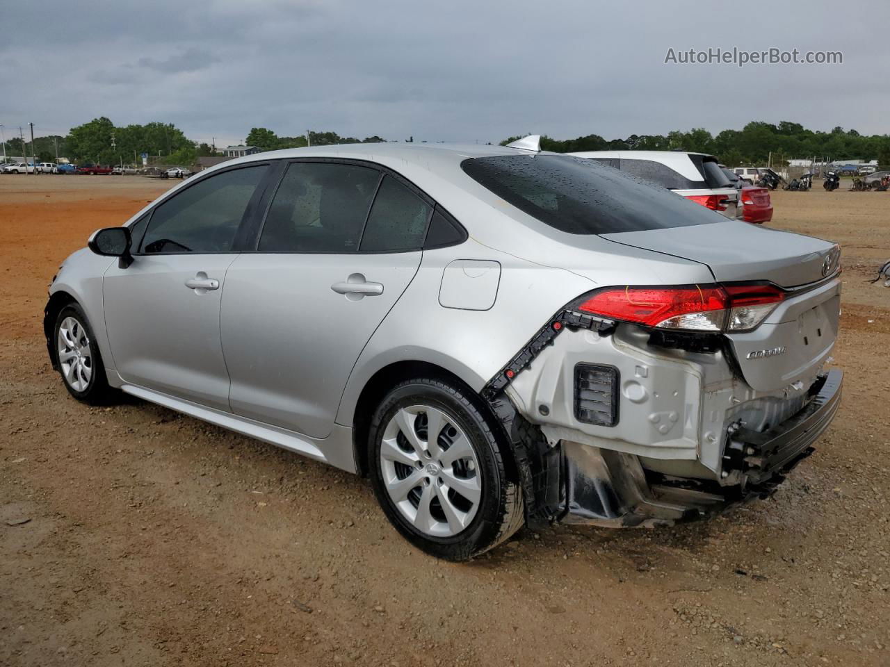 2021 Toyota Corolla Le Silver vin: 5YFEPMAE6MP228762