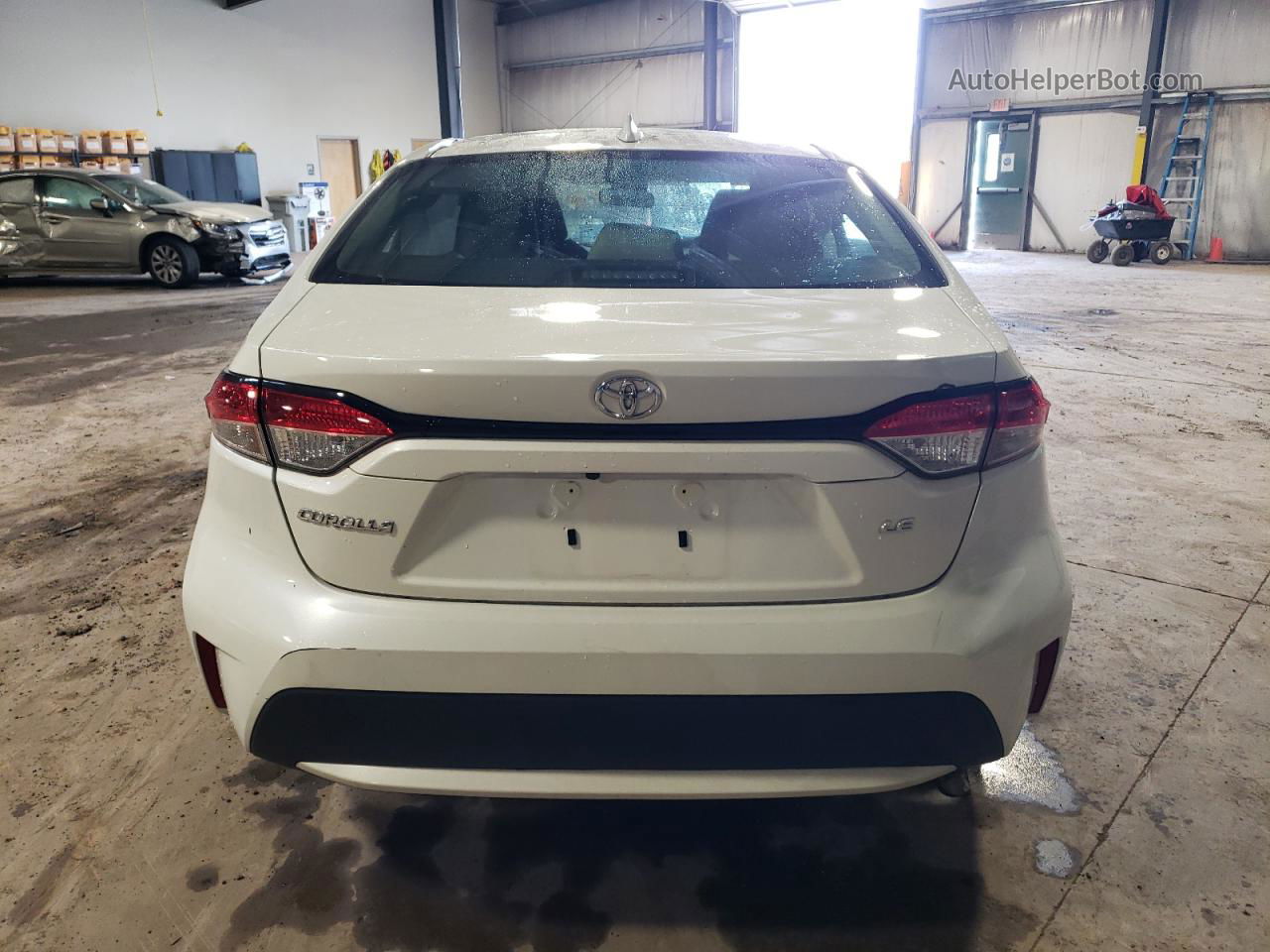 2021 Toyota Corolla Le White vin: 5YFEPMAE7MP194055