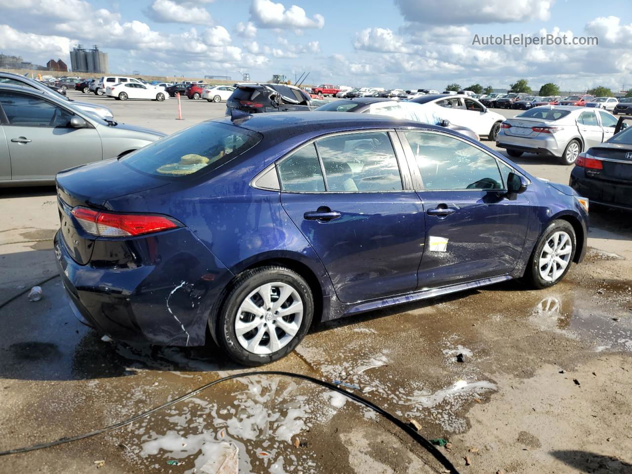 2021 Toyota Corolla Le Blue vin: 5YFEPMAE7MP210884