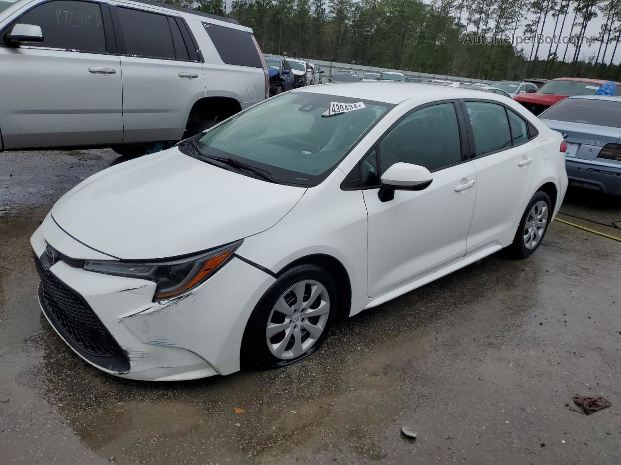 2021 Toyota Corolla Le White vin: 5YFEPMAE8MP187230