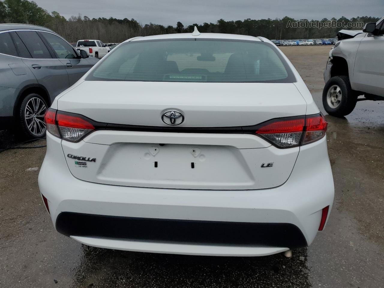 2021 Toyota Corolla Le White vin: 5YFEPMAE8MP187230