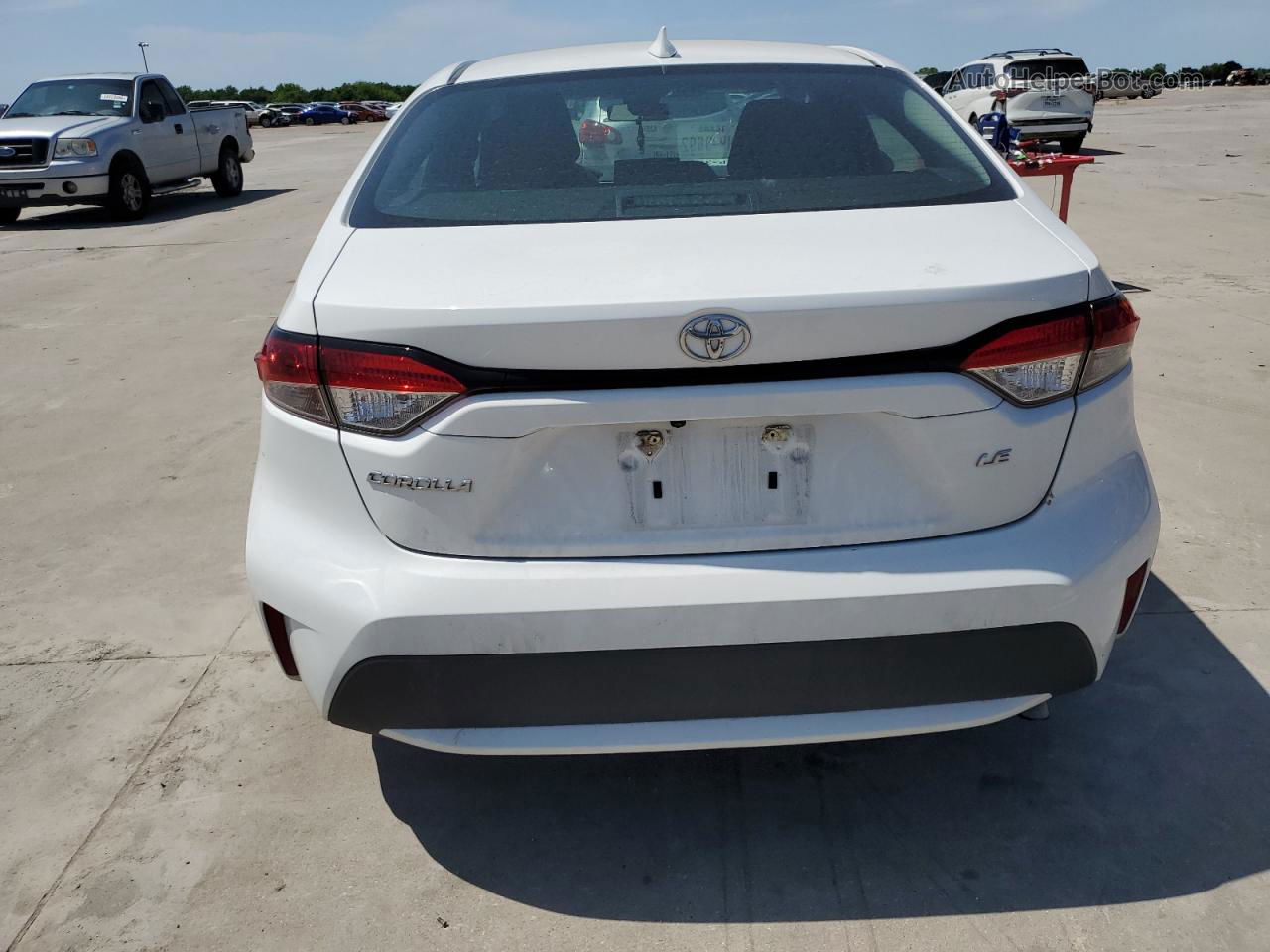 2021 Toyota Corolla Le White vin: 5YFEPMAE8MP217018