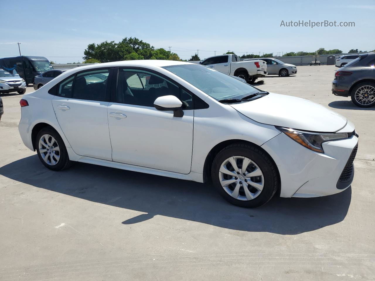 2021 Toyota Corolla Le White vin: 5YFEPMAE8MP217018