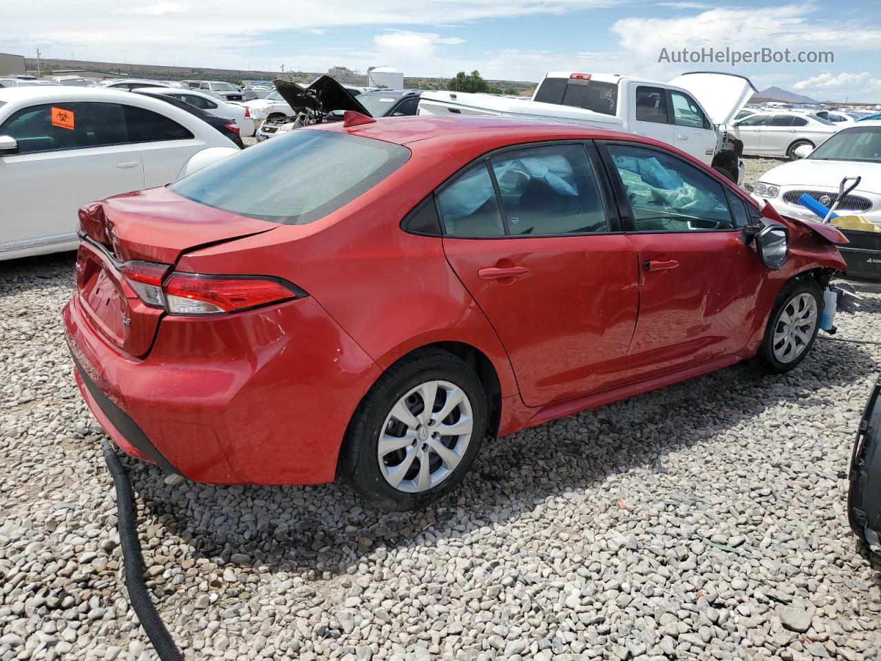 2021 Toyota Corolla Le Red vin: 5YFEPMAE8MP249693