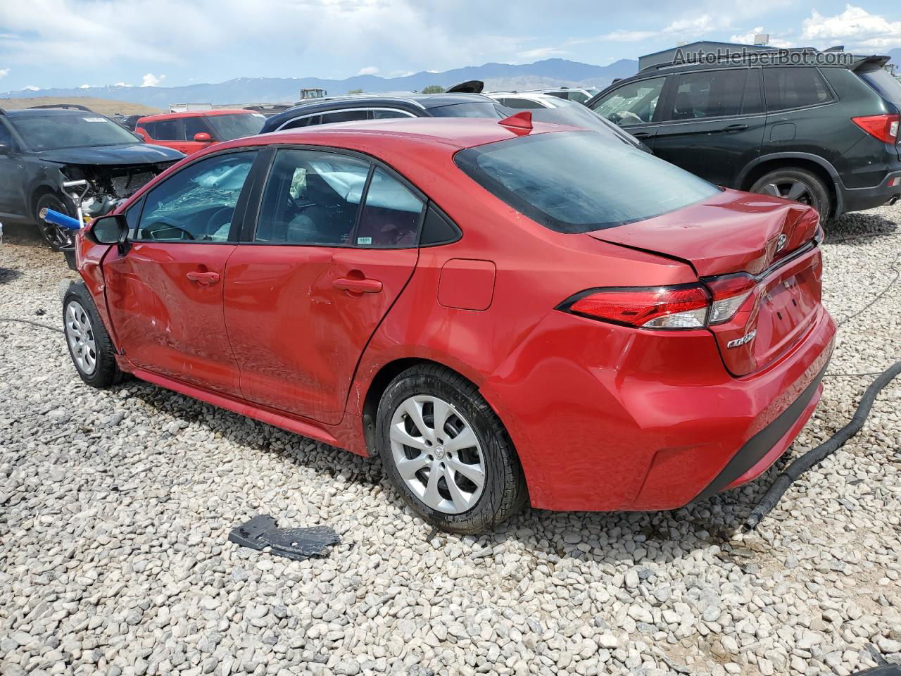 2021 Toyota Corolla Le Red vin: 5YFEPMAE8MP249693