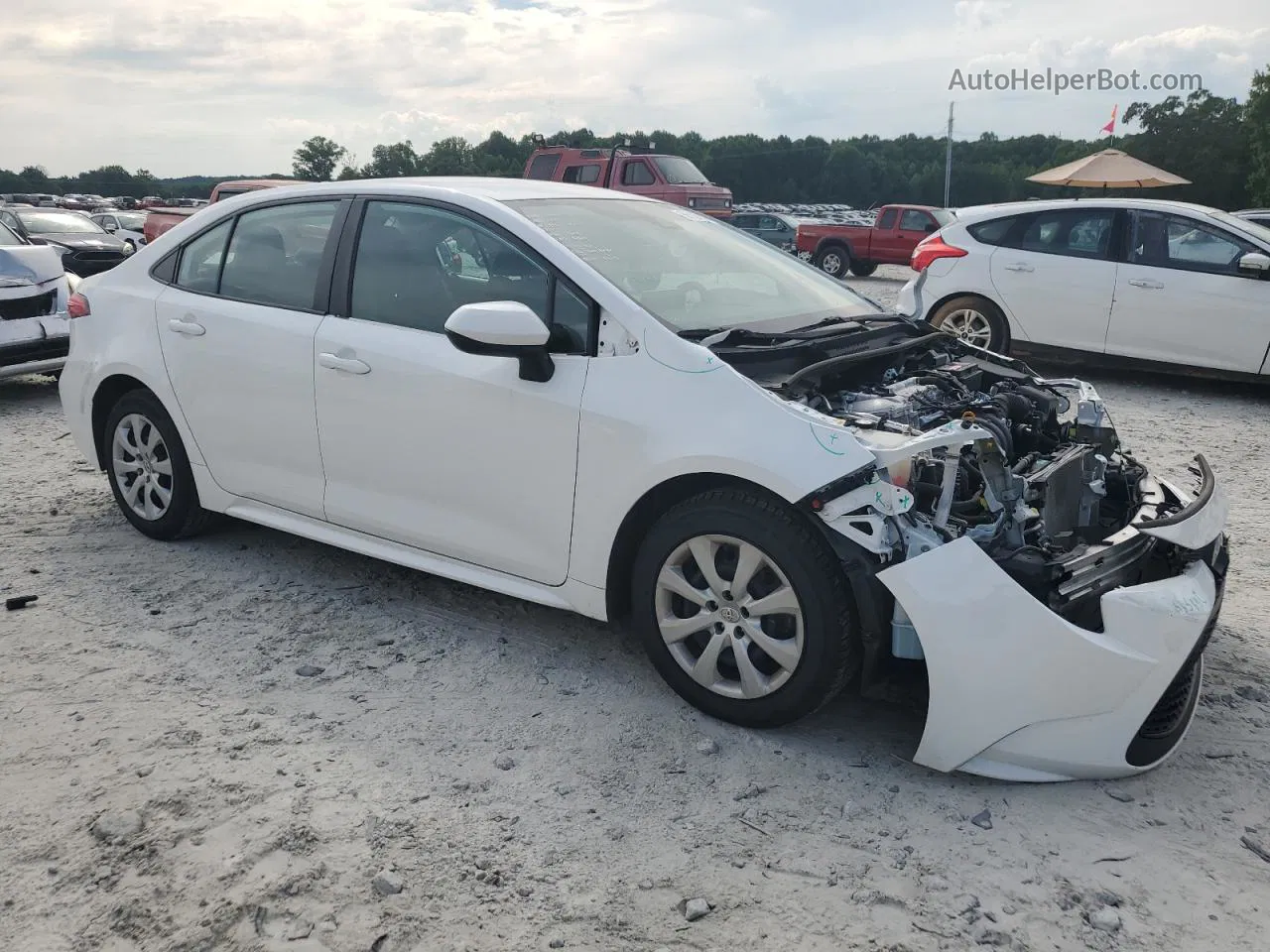 2021 Toyota Corolla Le White vin: 5YFEPMAE9MP157072