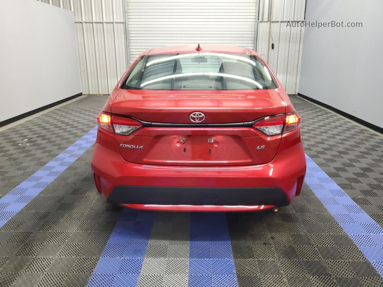 2021 Toyota Corolla Le Red vin: 5YFEPMAE9MP255342