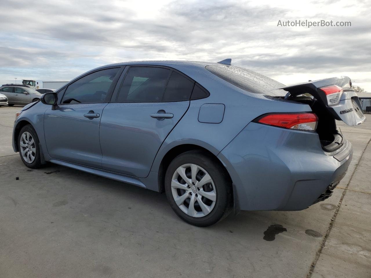 2021 Toyota Corolla Le Синий vin: 5YFEPMAEXMP195877