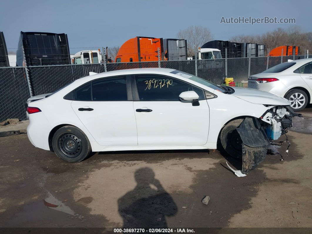 2020 Toyota Corolla Le White vin: 5YFEPRAE3LP058534