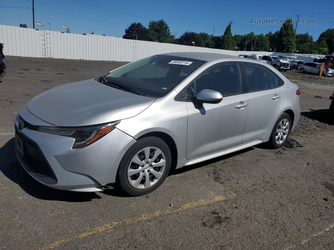 2020 Toyota Corolla Le Silver vin: 5YFEPRAE3LP090058