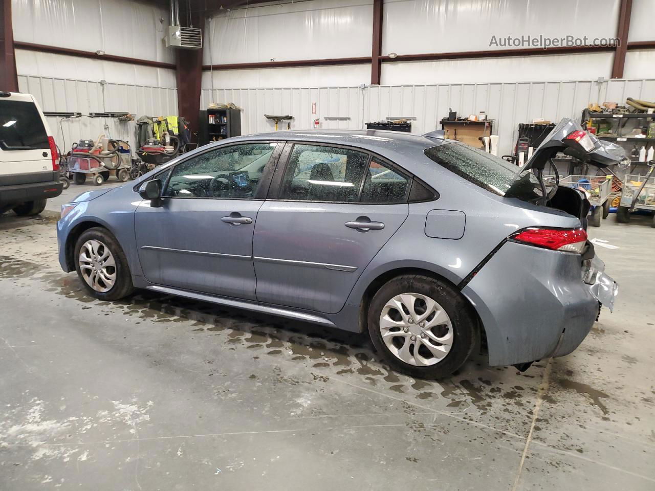 2020 Toyota Corolla Le Gray vin: 5YFEPRAE3LP112995