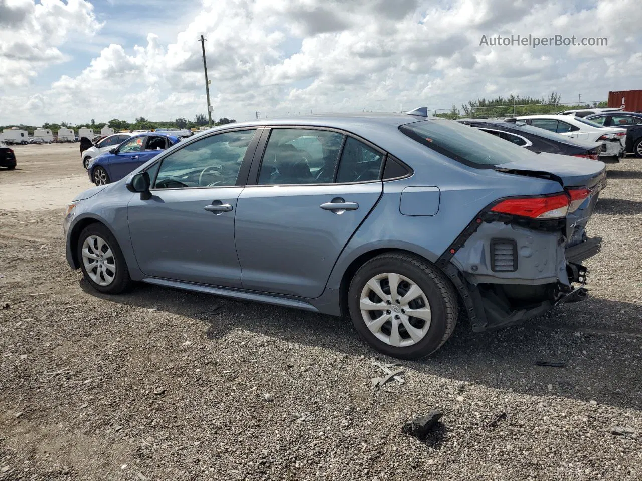 2020 Toyota Corolla Le Синий vin: 5YFEPRAE3LP124175