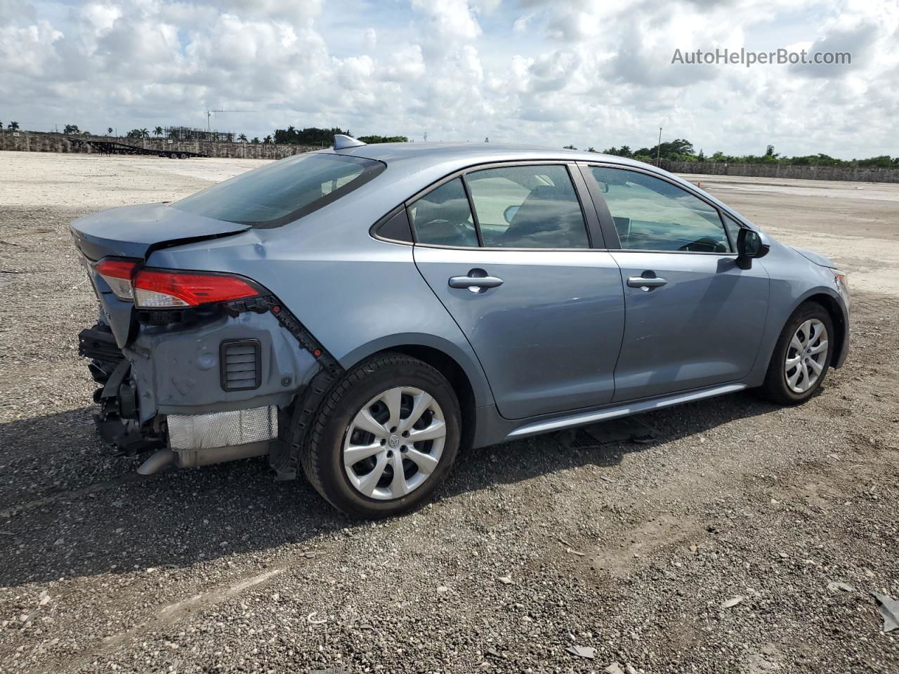 2020 Toyota Corolla Le Blue vin: 5YFEPRAE3LP124175