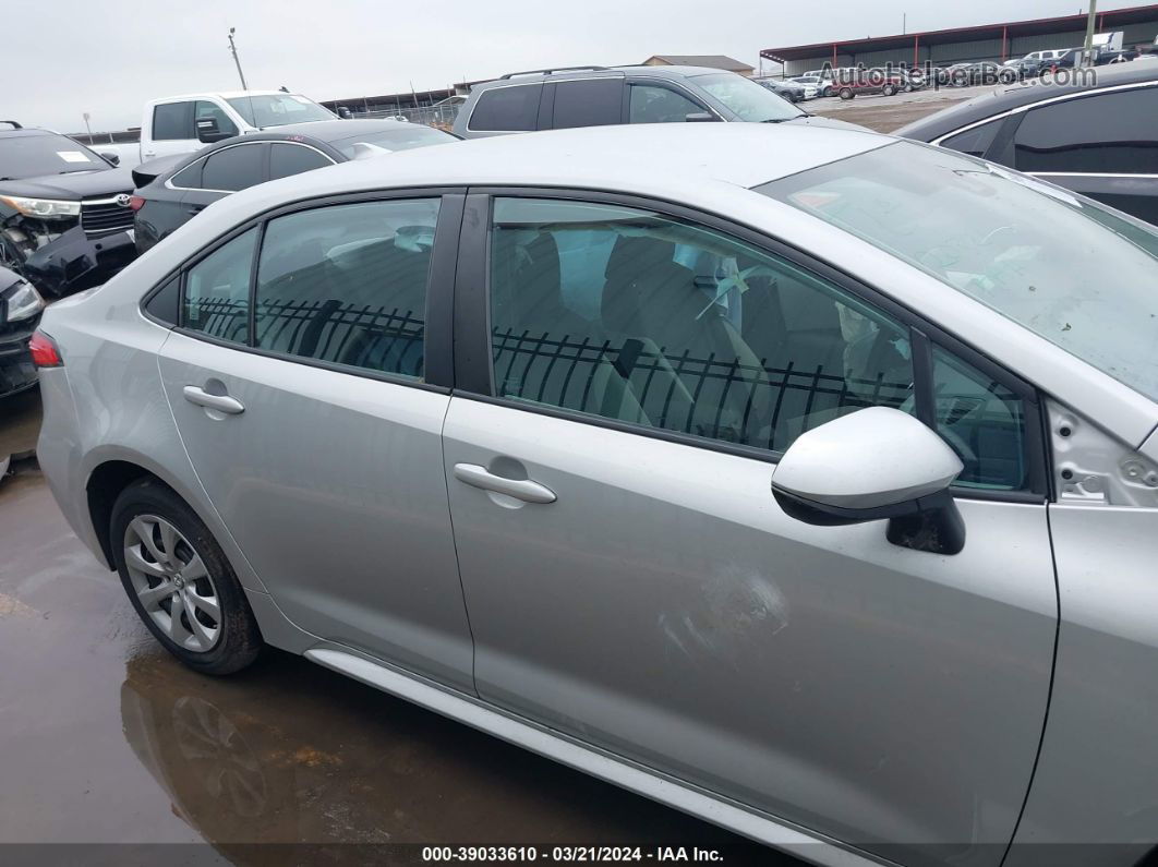 2020 Toyota Corolla Le Silver vin: 5YFEPRAE3LP128002