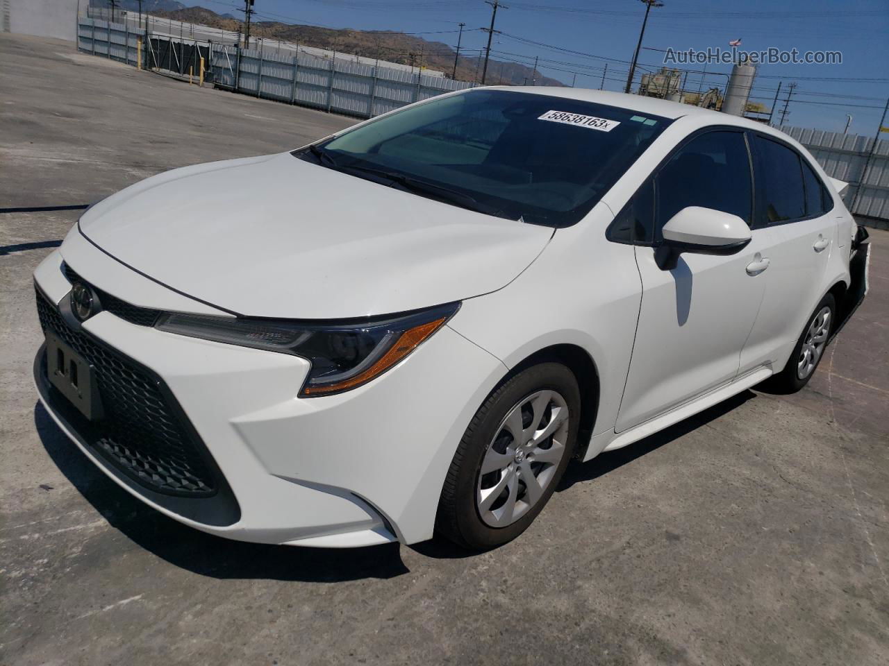 2020 Toyota Corolla Le White vin: 5YFEPRAE3LP136732