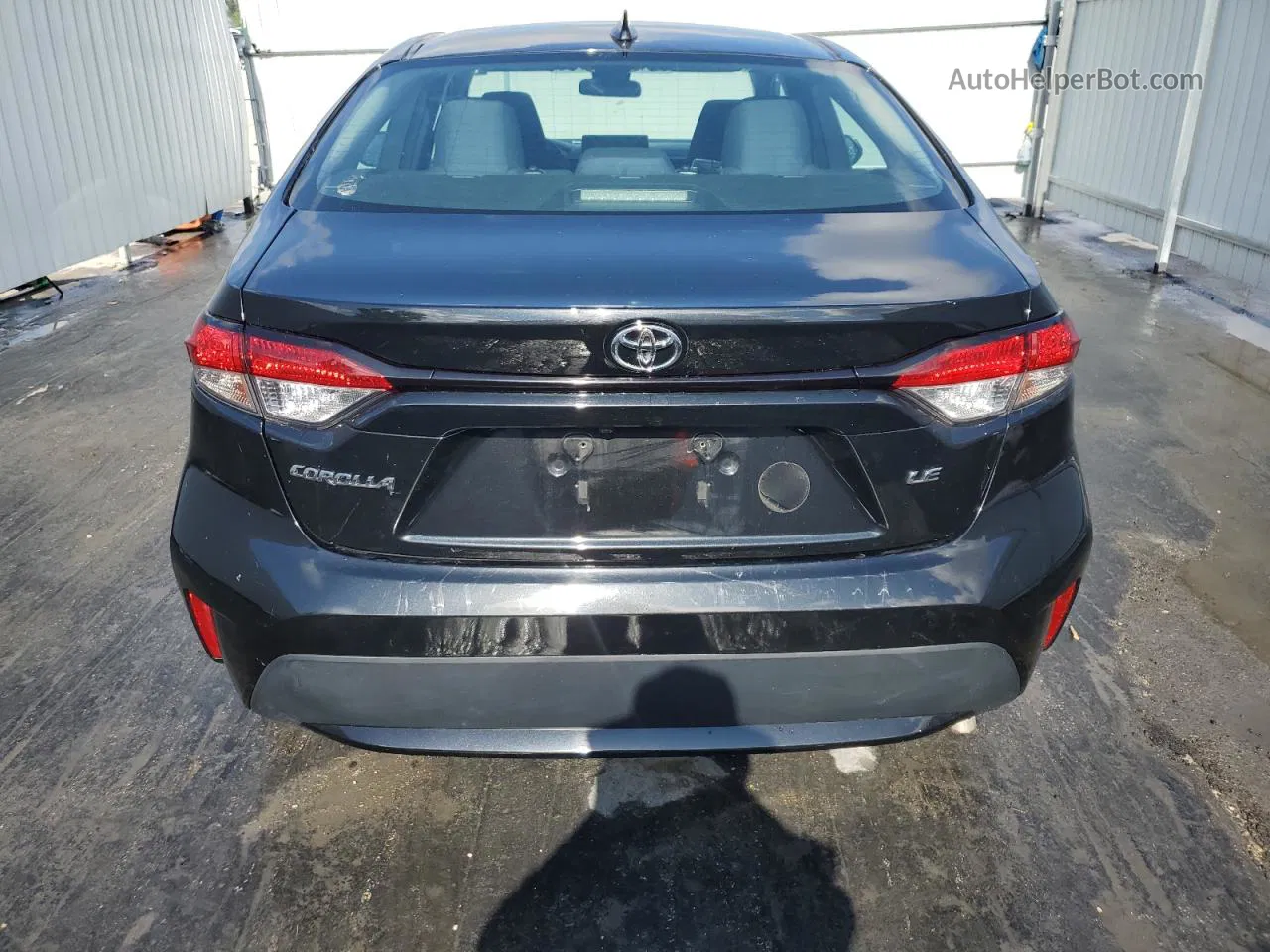 2020 Toyota Corolla Le Black vin: 5YFEPRAE5LP081734